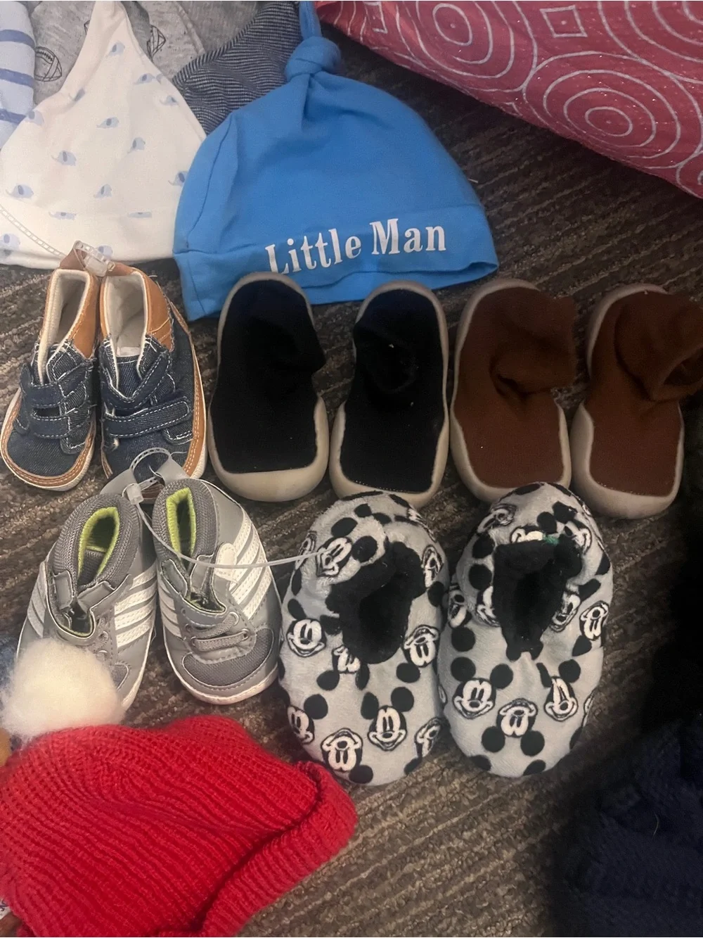 70pc bundled lot of newborn to 12 months boys socks, beanies, caps and shoes